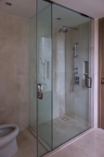 Luxury condo 2 Bedroom - Beach front - Mai Khao3