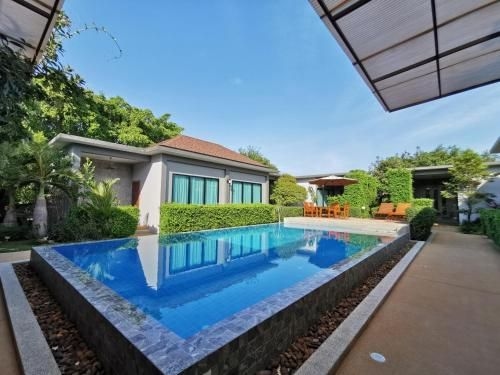 BaanMee Phuket0