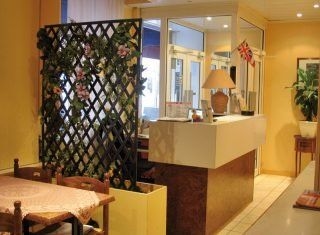 โรงแรมดานฌู (Hotel D'Anjou)3