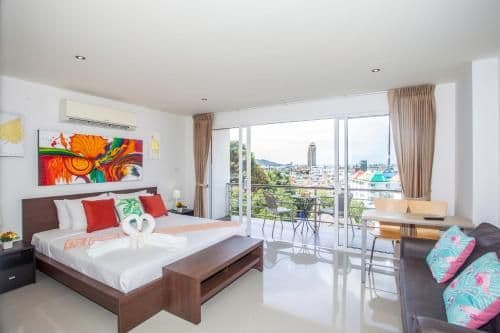 Studio Apartment with Sea View