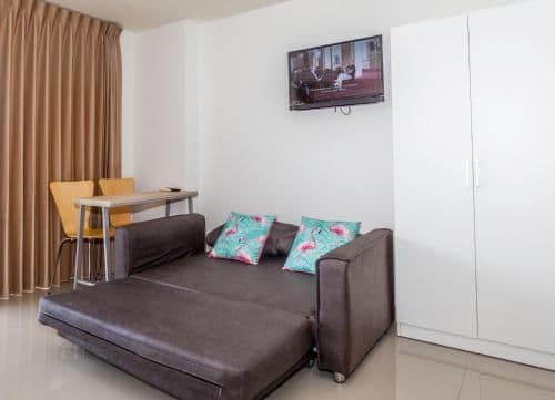 Studio Apartment with Sea View