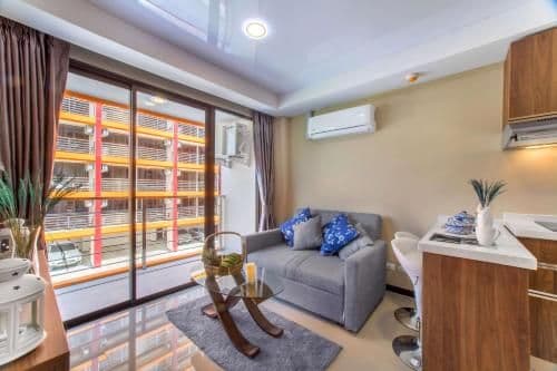 One-Bedroom Apartment