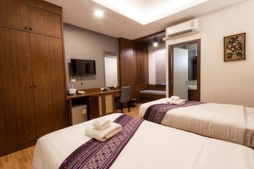 Standard Twin Room