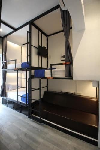 Bunk Bed in Mixed Dormitory Room