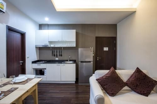 Condo Title D4043