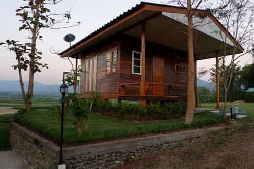 Baan Suan Khun Ya Medium House Baan Suan Khun Ya Medium House
