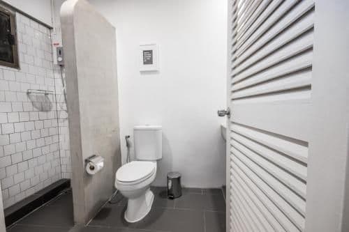 Quadruple Room with Private Bathroom