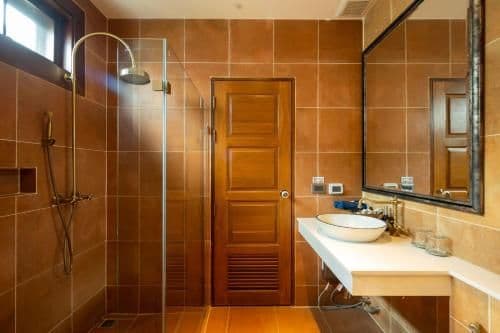 Deluxe Suite with Balcony