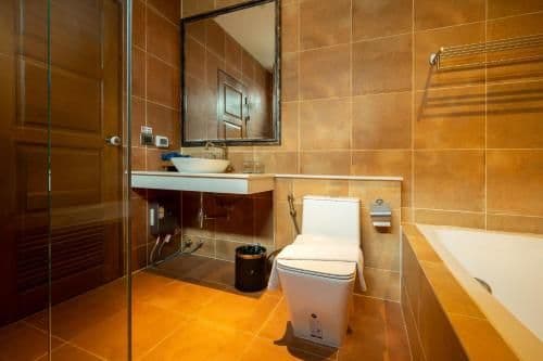 Deluxe Suite with Balcony