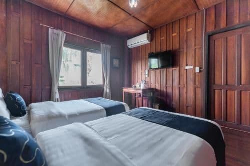 Large Twin Room