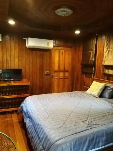 Deluxe Bungalow