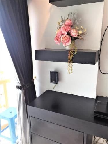 Studio Apartment with Sea View