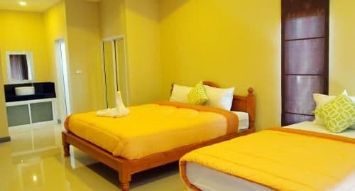 Triple Room with Private Bathroom