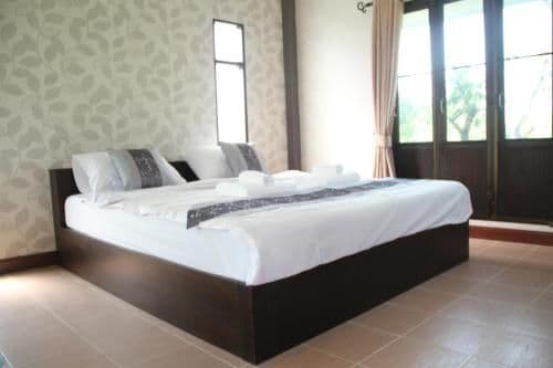 Deluxe Double or Twin Room with Pool View