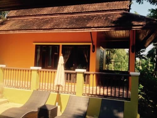 Bungalow with Garden View