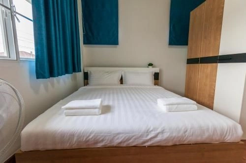 Soothing and Relaxing Jinbei Villa 2084