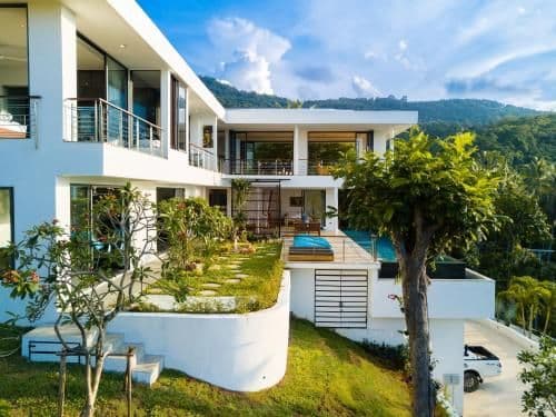 Villa with Sea View