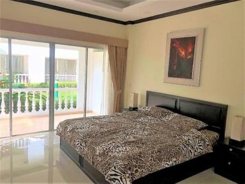 Large studio apartment at Baan Suan beautifull garden resort Large studio apartment at Baan Suan beautifull garden resort