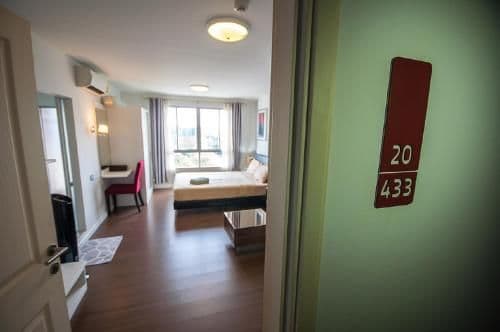 Studio Apartment