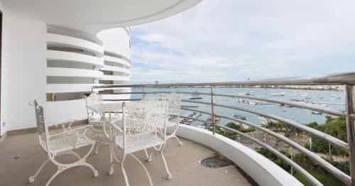 Spacious Room with Ocean & City View Spacious Room with Ocean & City View