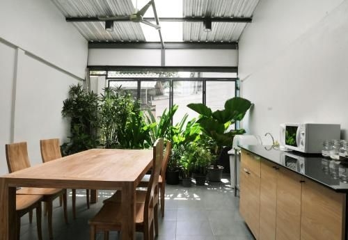 Phresh Hostel0
