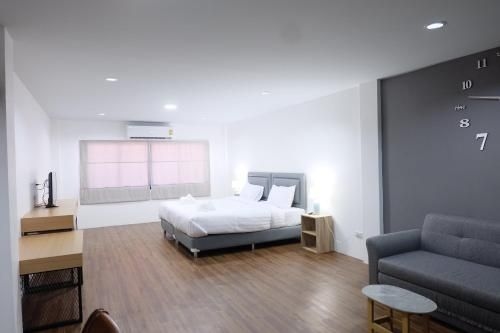 RongTiam (โรงเตี๊ยมสกลนคร) (RongTiam)0