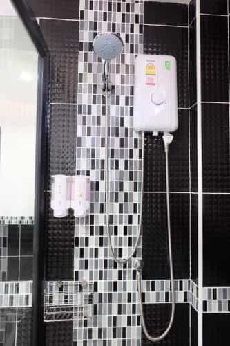RongTiam (โรงเตี๊ยมสกลนคร) RongTiam (โรงเตี๊ยมสกลนคร)