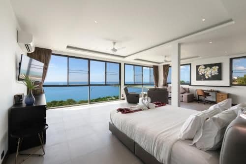 Villa with Sea View
