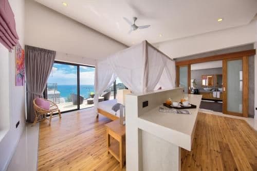 Villa with Sea View