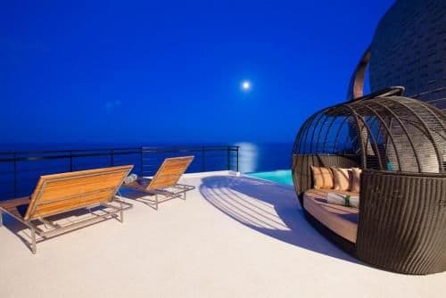 Villa with Sea View