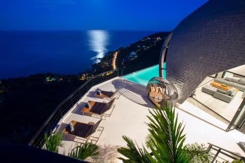 Villa with Sea View