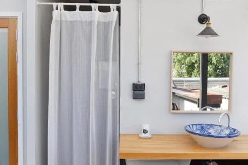 Quadruple Room with Private Bathroom