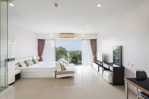 Condo in Karon in Chic Condo A5100