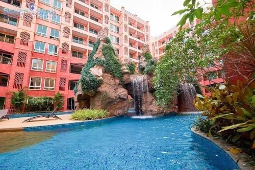 Seven Sea Condo Resort By Bay0