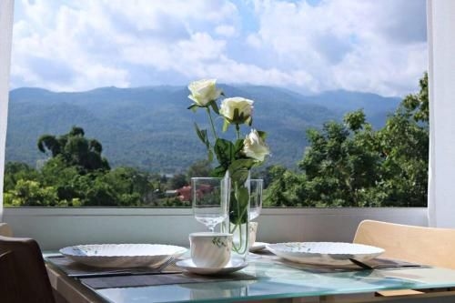 Huge&Comfortable Condo 60 sqm Moutain view Nimman2