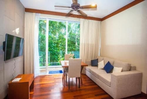Studio with Garden View