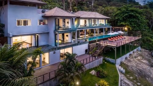 Villa with Sea View