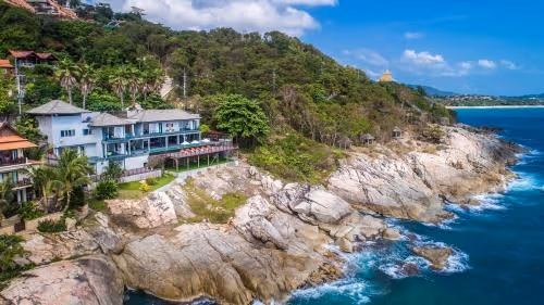 Villa with Sea View