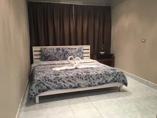 3 bedrooms private house in Thappraya 3 bedrooms private house in Thappraya