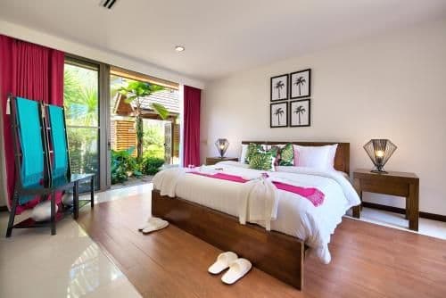 Villa - Beach Front