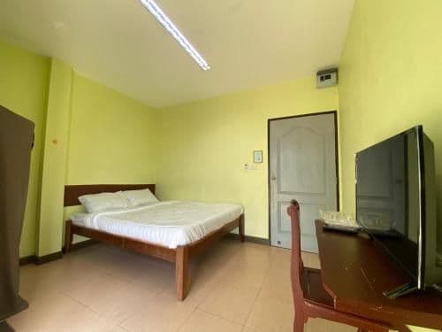 OYO 699 Mon Hostel OYO 699 Mon Hostel