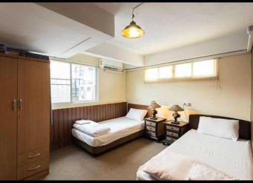 Standard Twin Room with Shared Bathroom