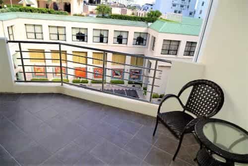 Jomtien Plaza residence with sea view, spa shower & bath tub Jomtien Plaza residence with sea view, spa shower & bath tub
