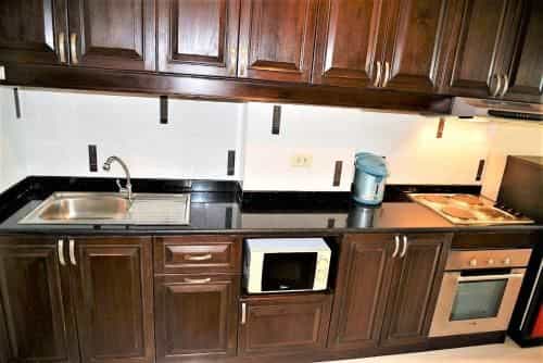 Jomtien Plaza residence with sea view, spa shower & bath tub Jomtien Plaza residence with sea view, spa shower & bath tub