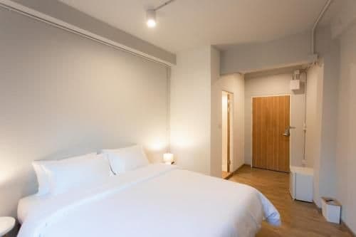 Superior King Room with Private Bathroom