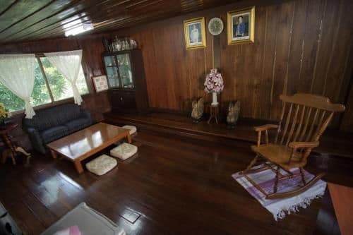 Deluxe Bungalow with Garden View