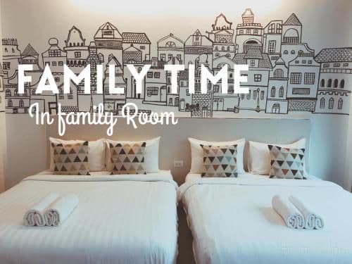 Deluxe Family Room