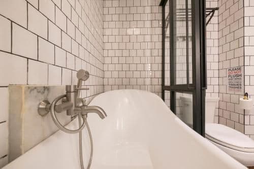 Deluxe Double Room with Bath