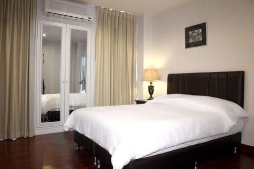 Samsen Suites/ 2 Br Suites for less Samsen Suites/ 2 Br Suites for less