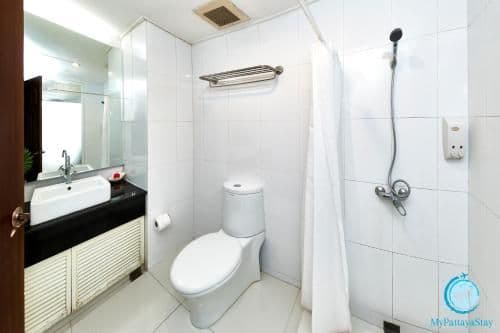 Executive Studio with Sea View 1716